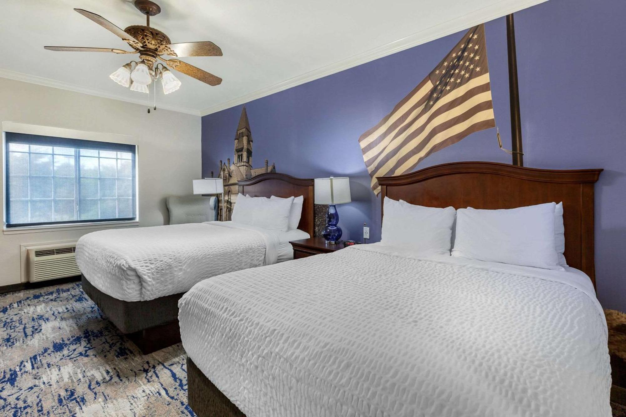 Clarion Pointe Sulphur Springs Exterior foto